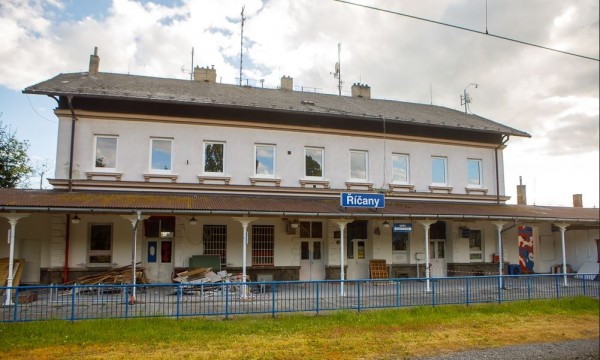 Rekonstrukce nádražní budovy