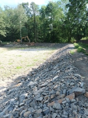 Hráz rybník Kuří