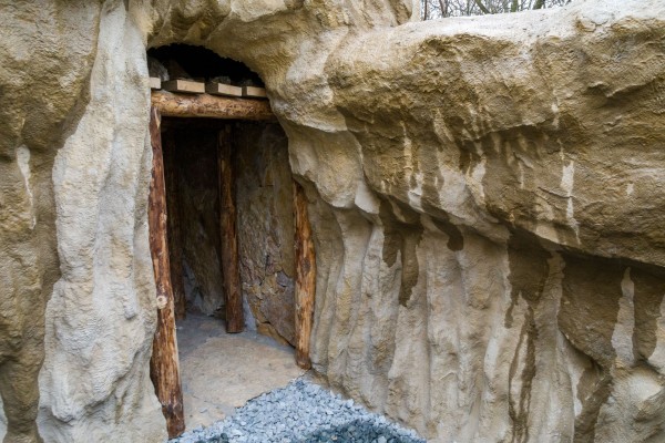 Venkovní učebny geomorfologie při 1. ZŠ Říčany